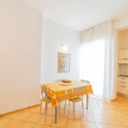 Promenade カットーリカ